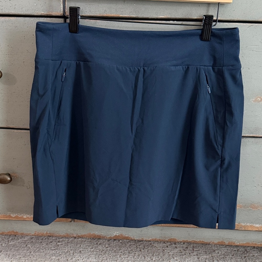 Athleta SoHo Navy Performance Skort with Zip Pockets golf size 12